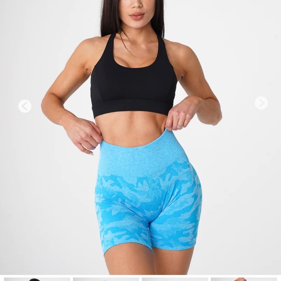 NVGTN Back Reveal Bra - Picture 2 of 4